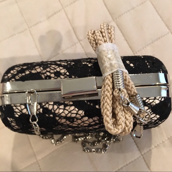 SMALL ELEGANT EVENING PURSE - Picture 6 of 11